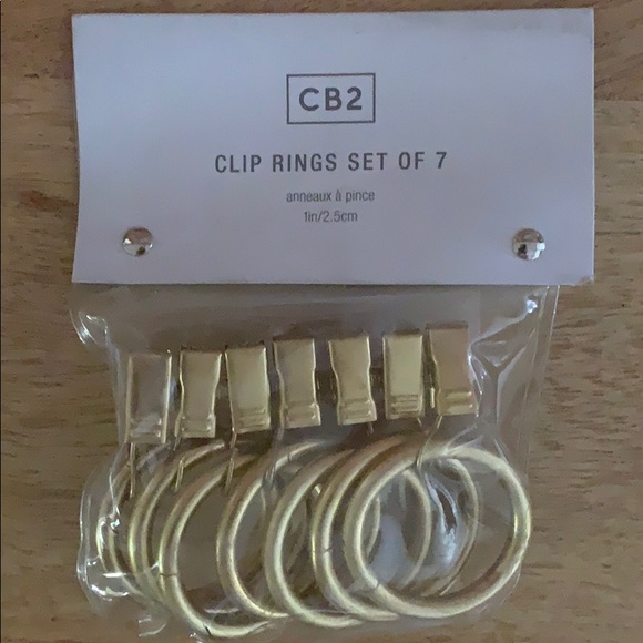 SOLD🛎 Curtains/panels clip rings. Four sets of 7. - Picture 2 of 5